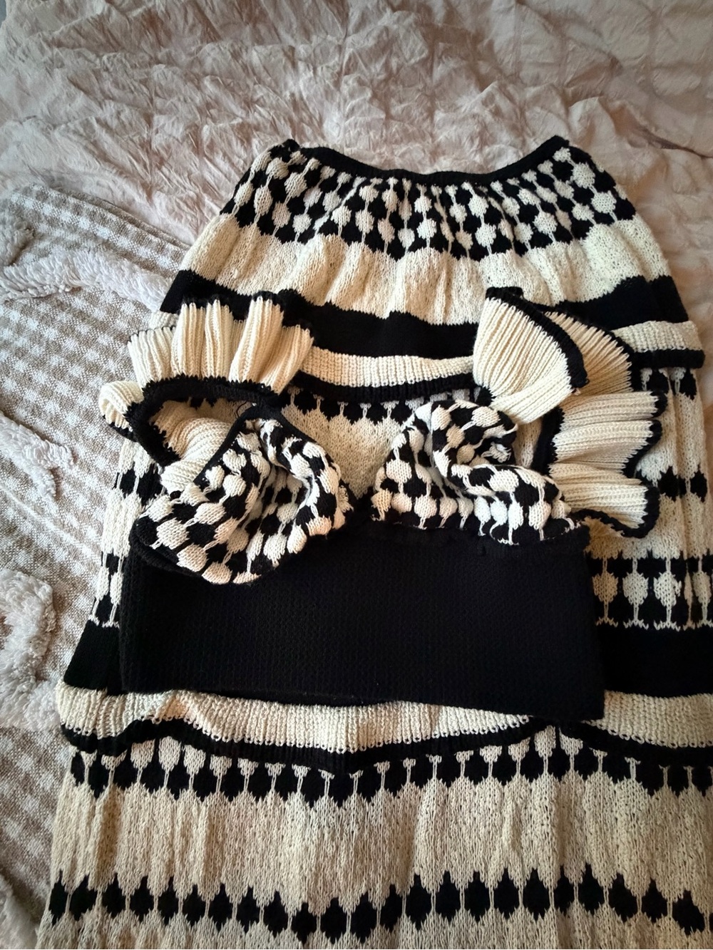Black & Cream Patterned Knit Skirt Set 2 pc - Women